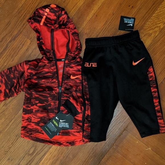 nike red camo jacket